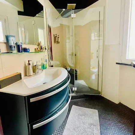 Apartamento Grazioso In Centro Génova